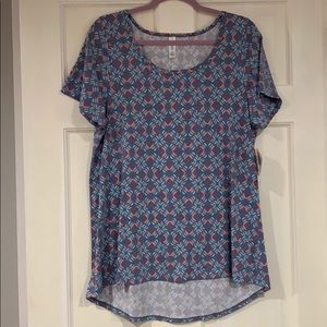 LuLaRoe multi-colored Classic T shirt XL NWT